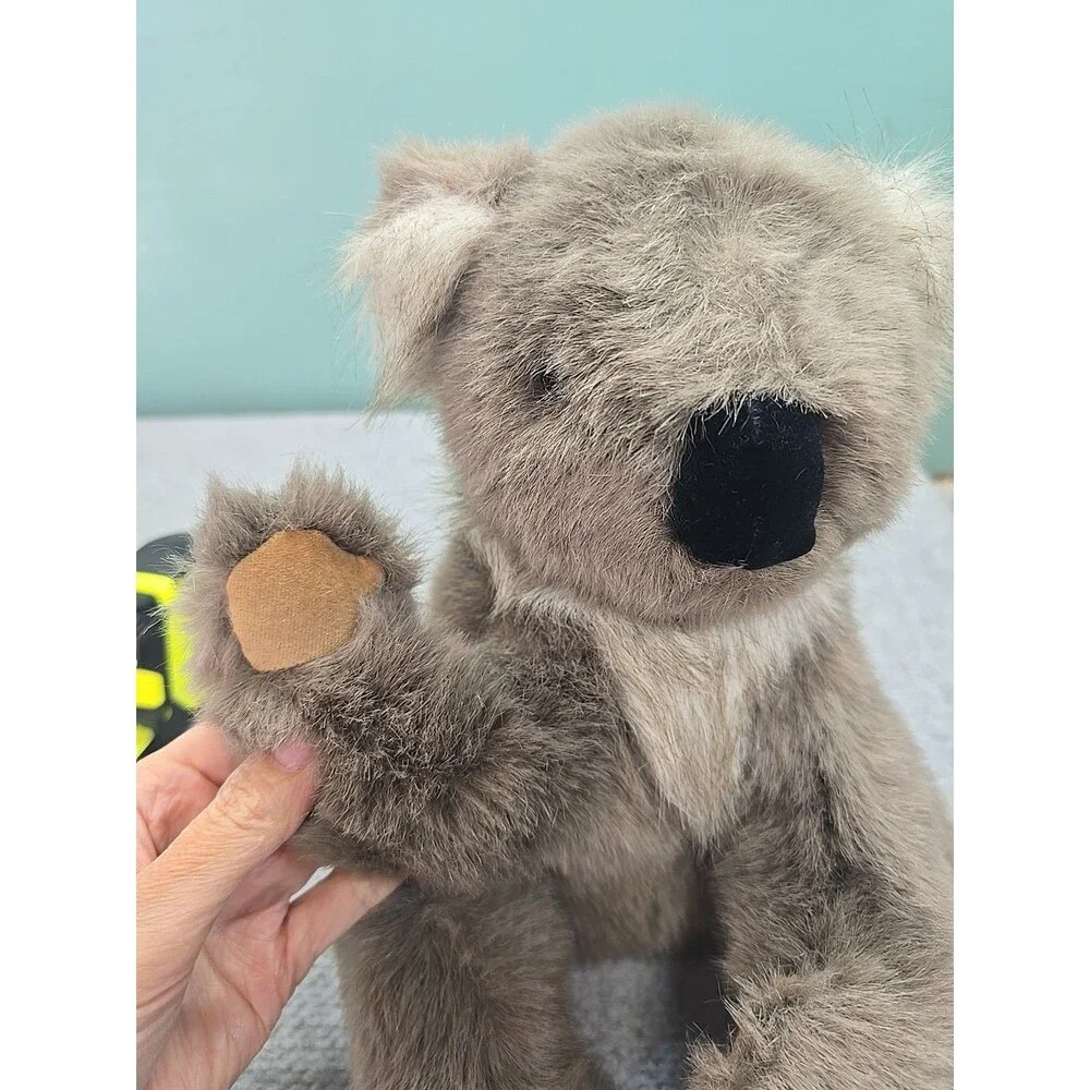 Vintage 1986  Gund KOALA Bear Suede Nose Tan Paws Gray